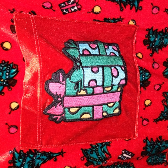 Unbranded Women's Size XL Christmas Theme Romper Overalls w/Pockets - Picture 3 of 10